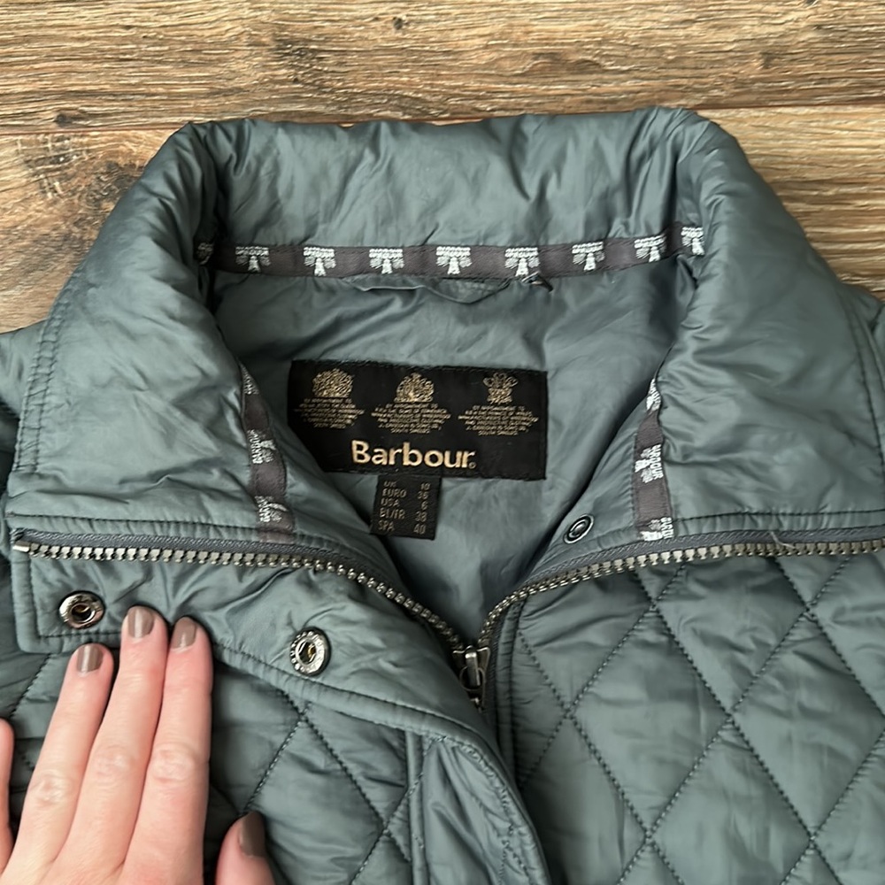 Barbour Fairview Quilted Jacket - Picture 3 of 11